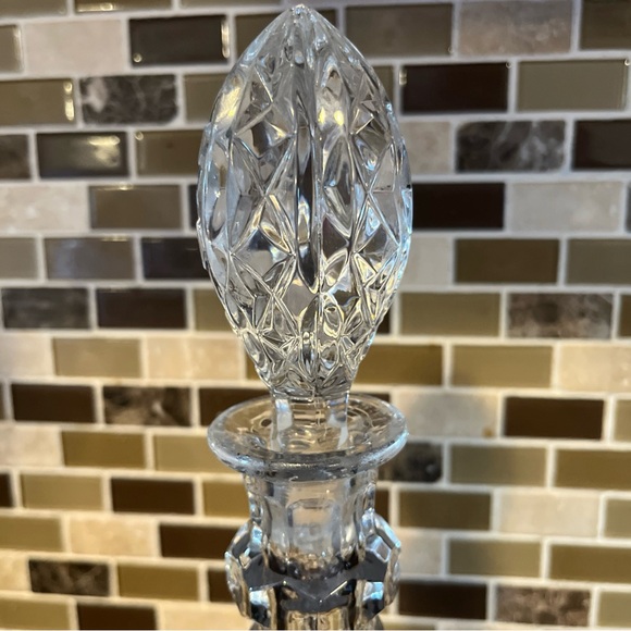 Vintage Cut Crystal Wine Decanter with Grape Motif - Picture 5 of 9